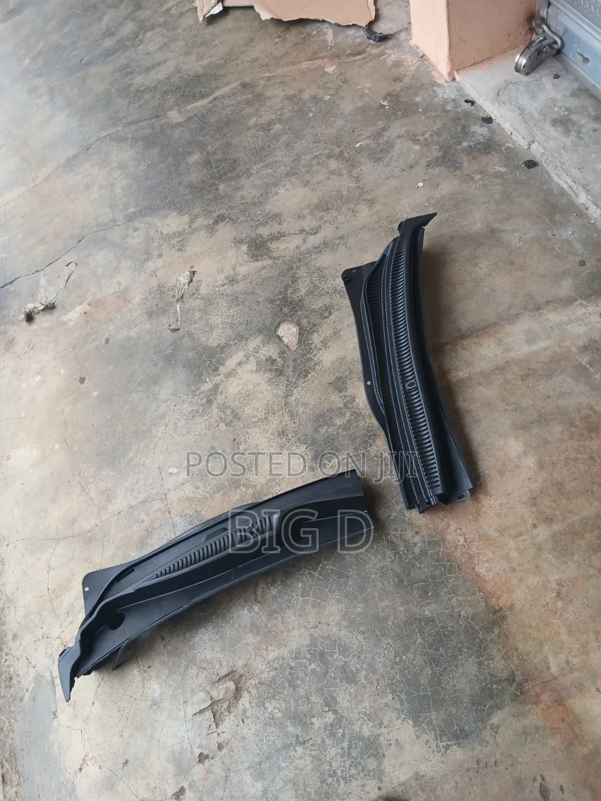 Kia Rio 5 Wiper Panel
