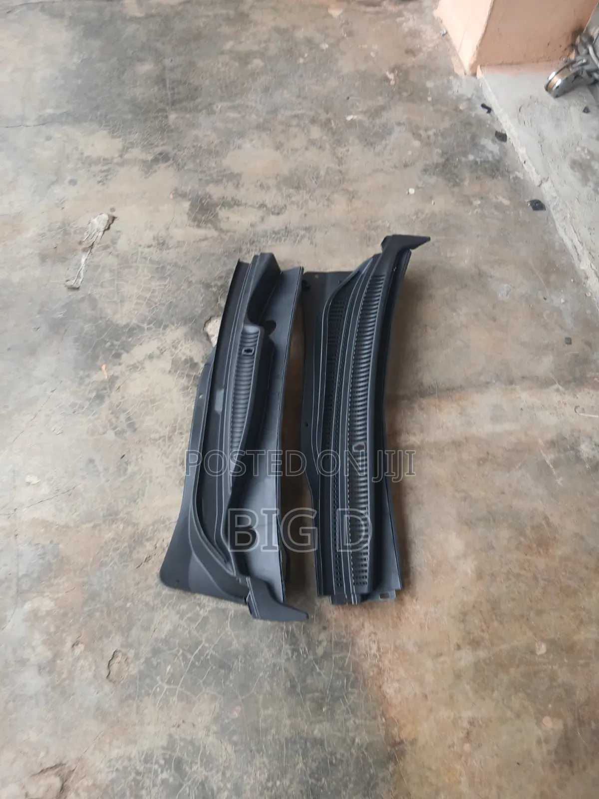 Kia Rio 5 Wiper Panel