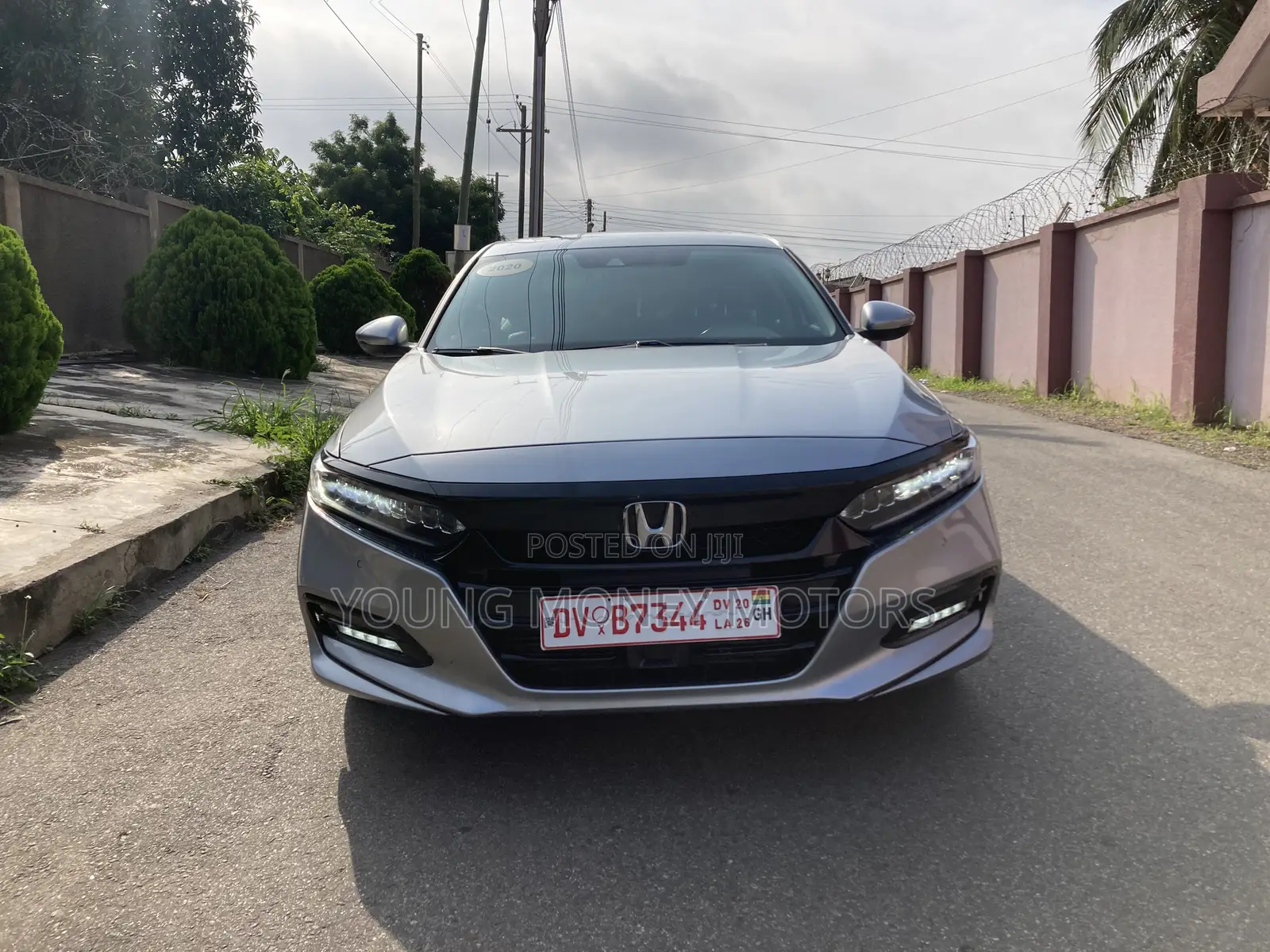 Honda Accord Touring 2.0T 2020 Silver