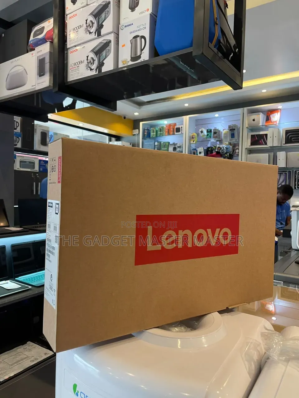 New Laptop Lenovo V15 8GB Intel Core i3 SSD 256GB
