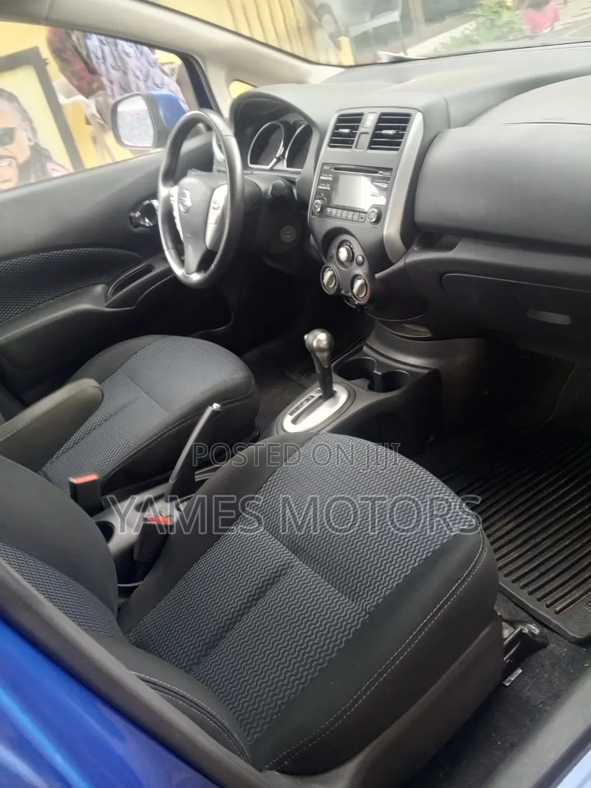 Nissan Versa 2014 Blue