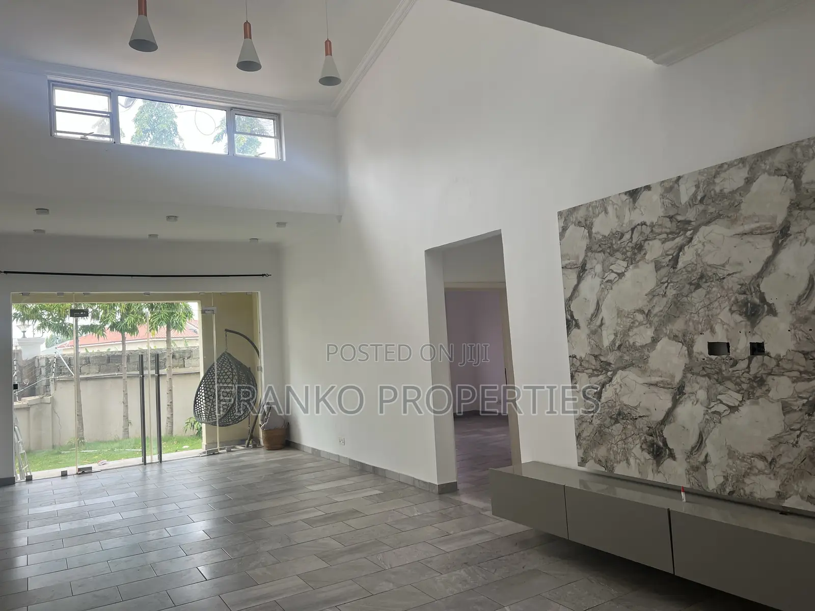 3bdrm House in Franko Properties, School Junction for rent
