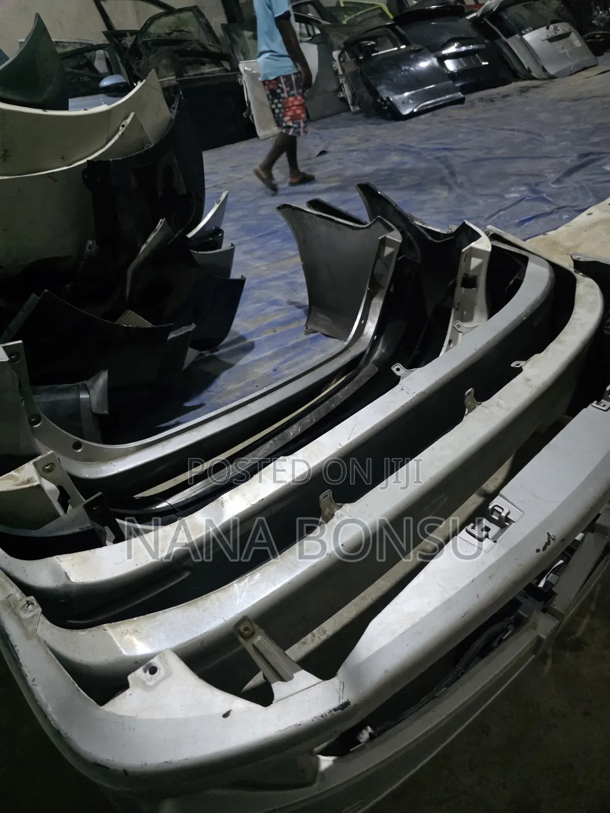 Voxy Front Bumper Complete With Fog Lights and Packing Sensor