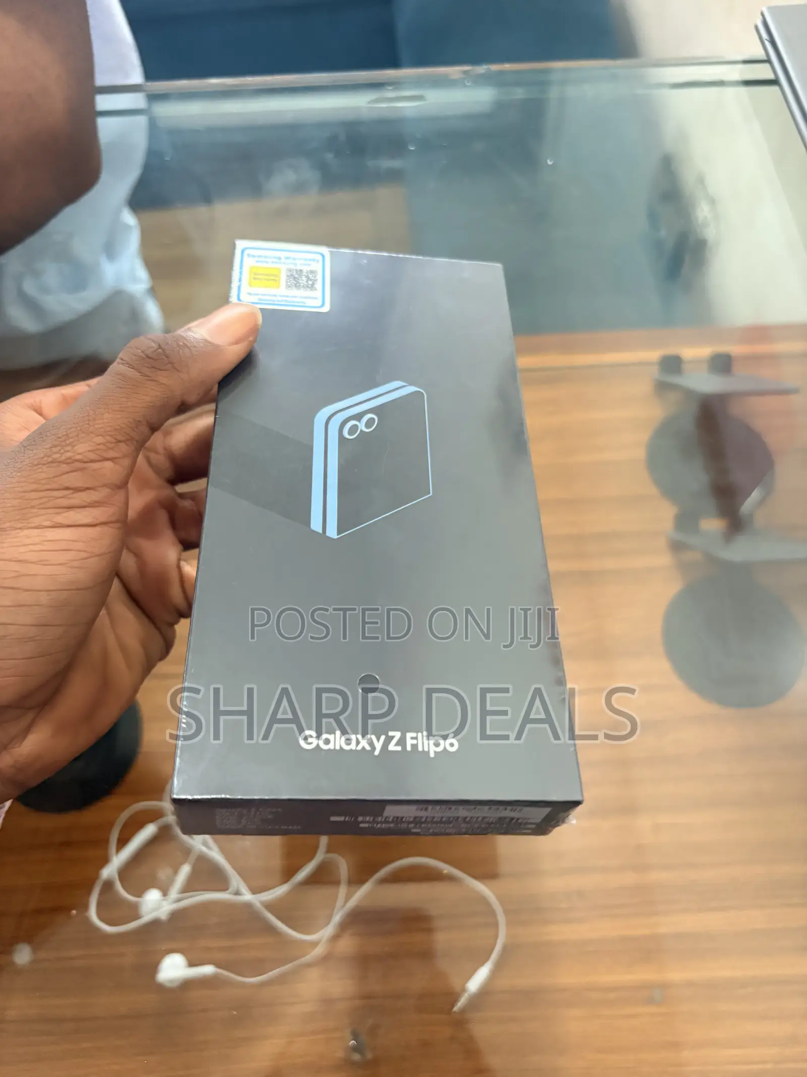New Samsung Galaxy Z Flip6 256 GB Blue