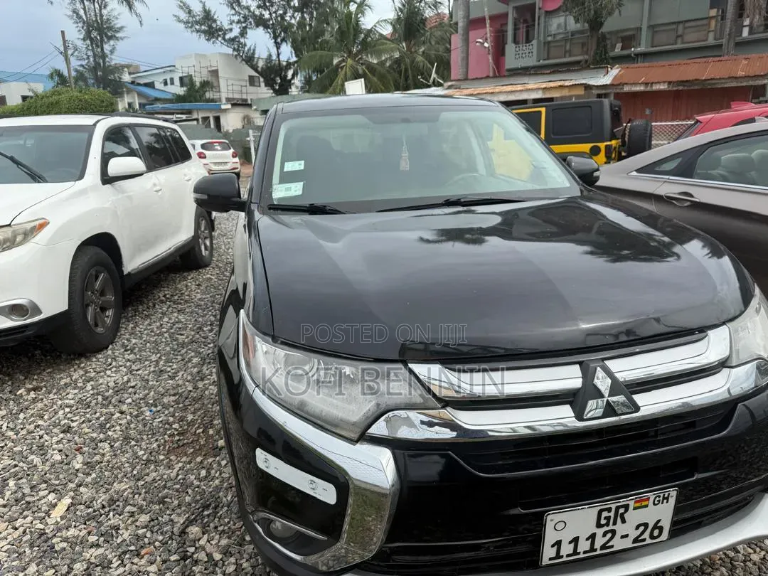 Mitsubishi Outlander 2018 Black