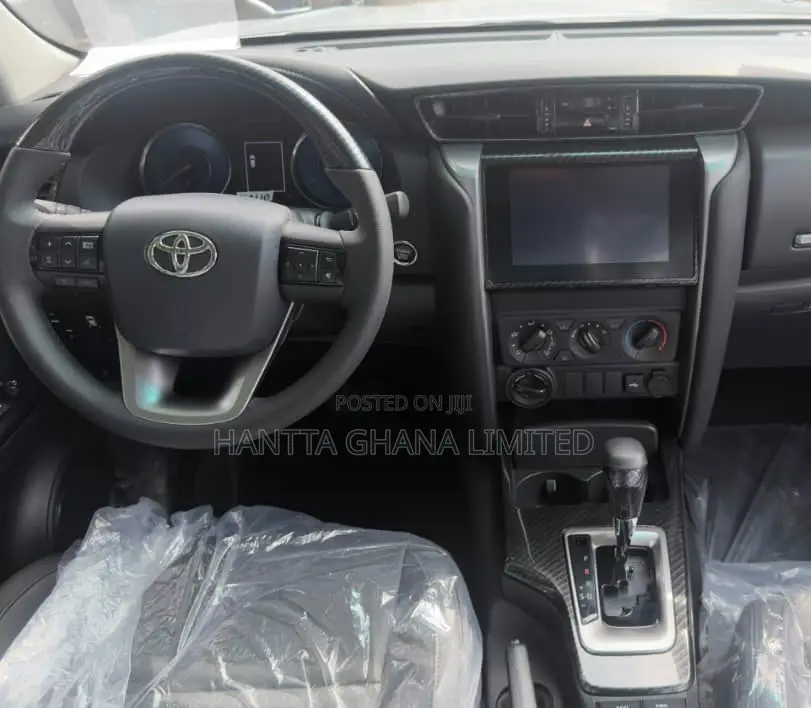 New Toyota Fortuner 2025 Black