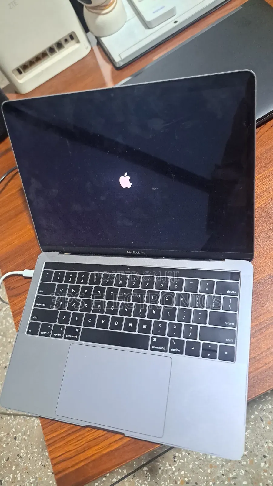 Laptop Apple MacBook Air 2019 8GB Intel Core i5 SSD 128GB
