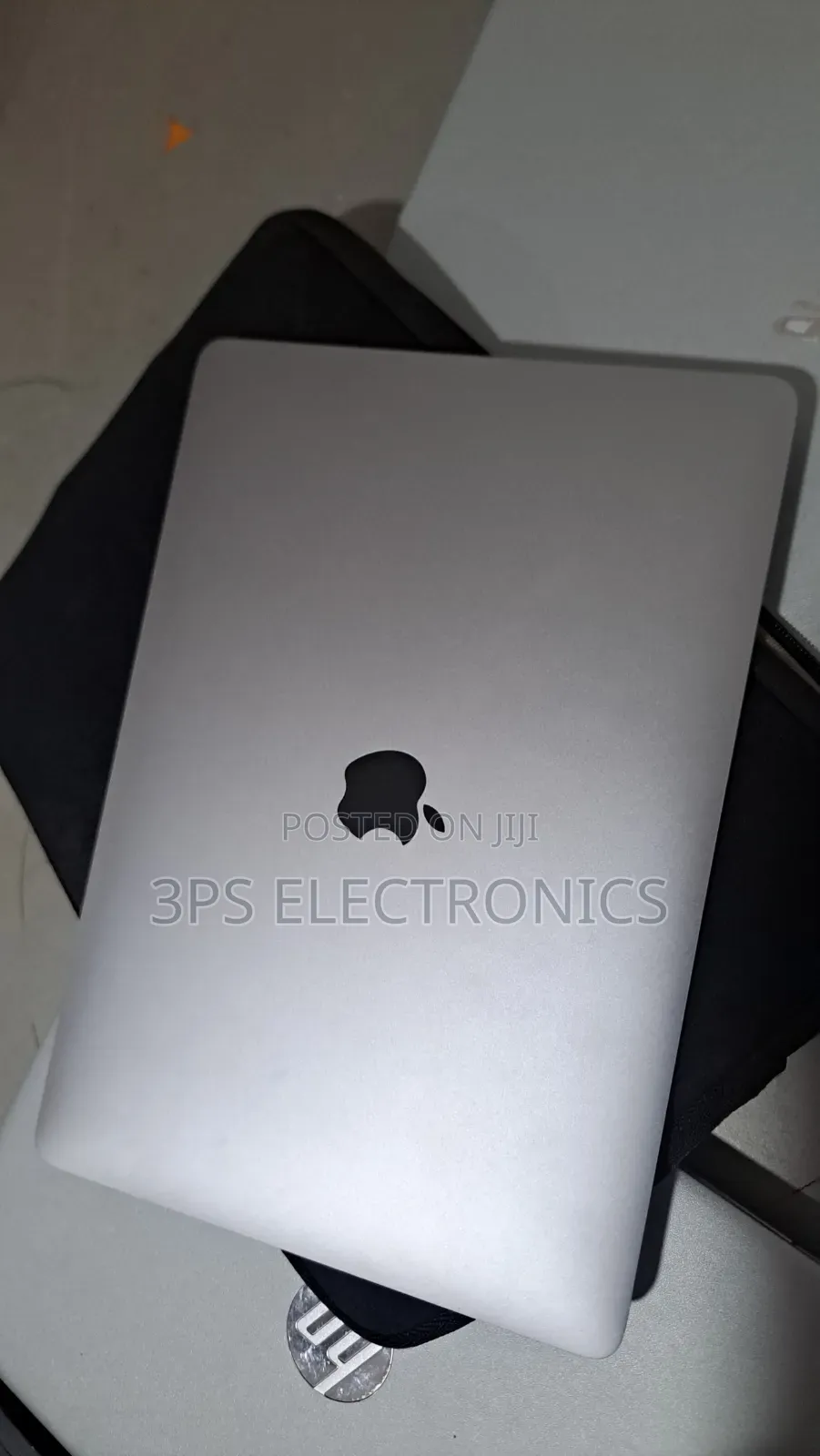 Laptop Apple MacBook Air 2019 8GB Intel Core i5 SSD 128GB