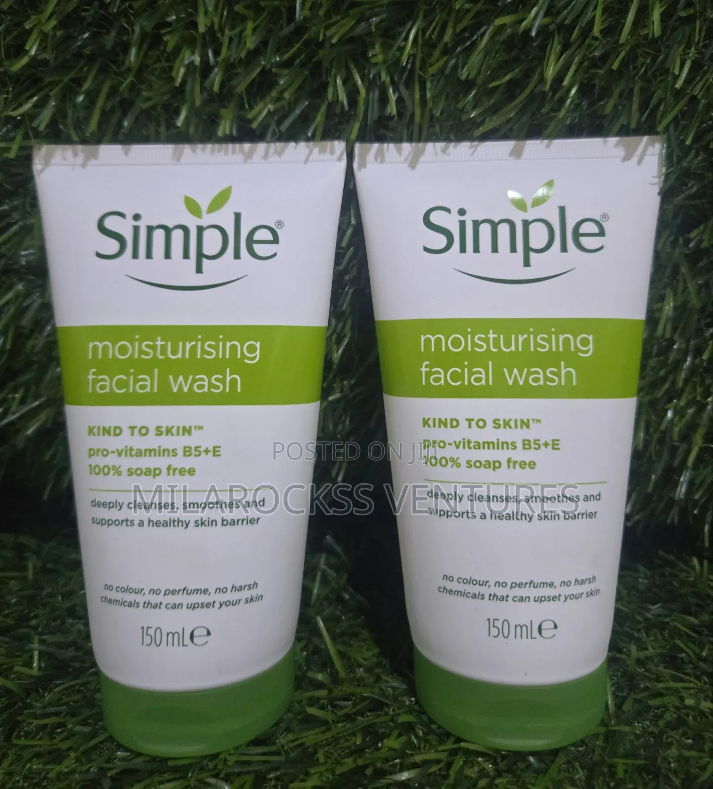 Simple Moisturizing Facial Wash. 150ml.