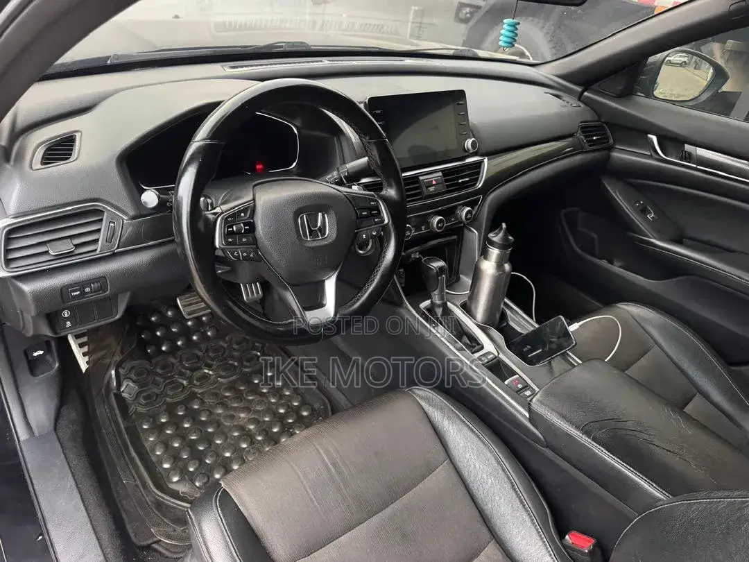 Honda Accord 2018 Black