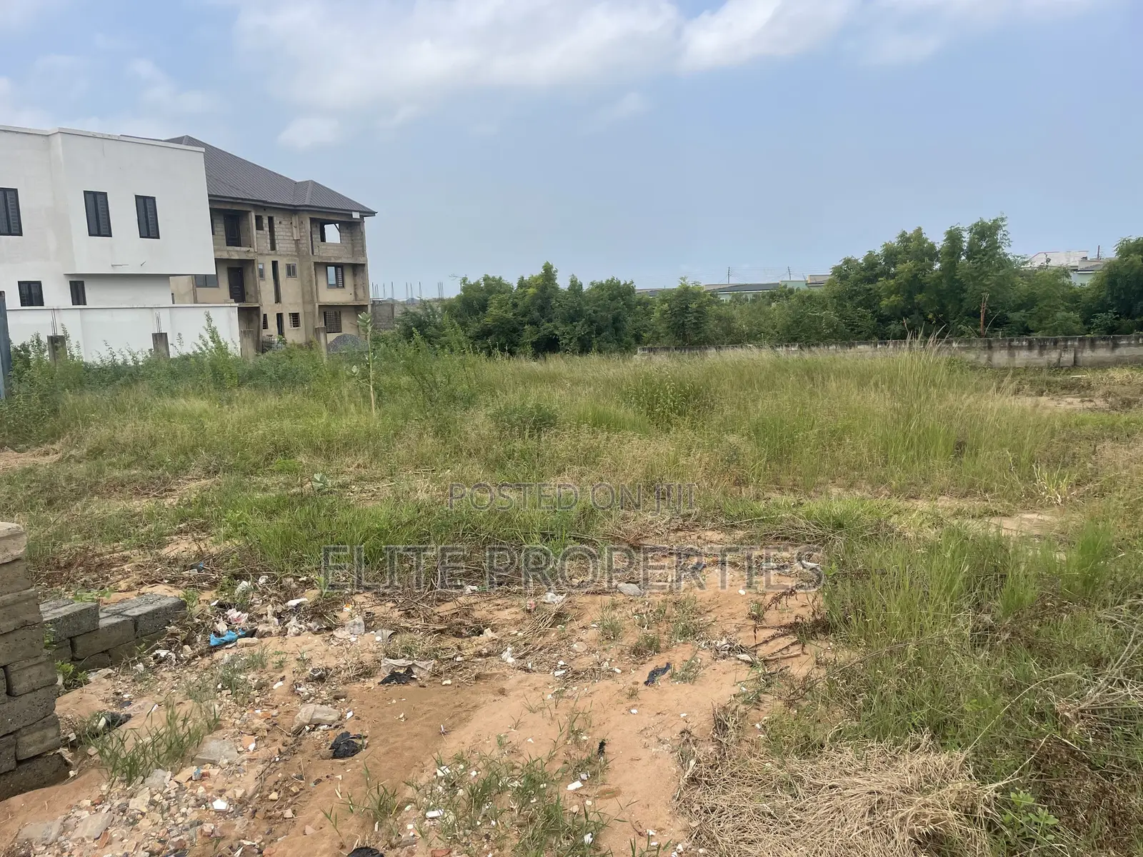 1 Plot of Genuine Land for Sale in C25 Adjacent Adom Estate