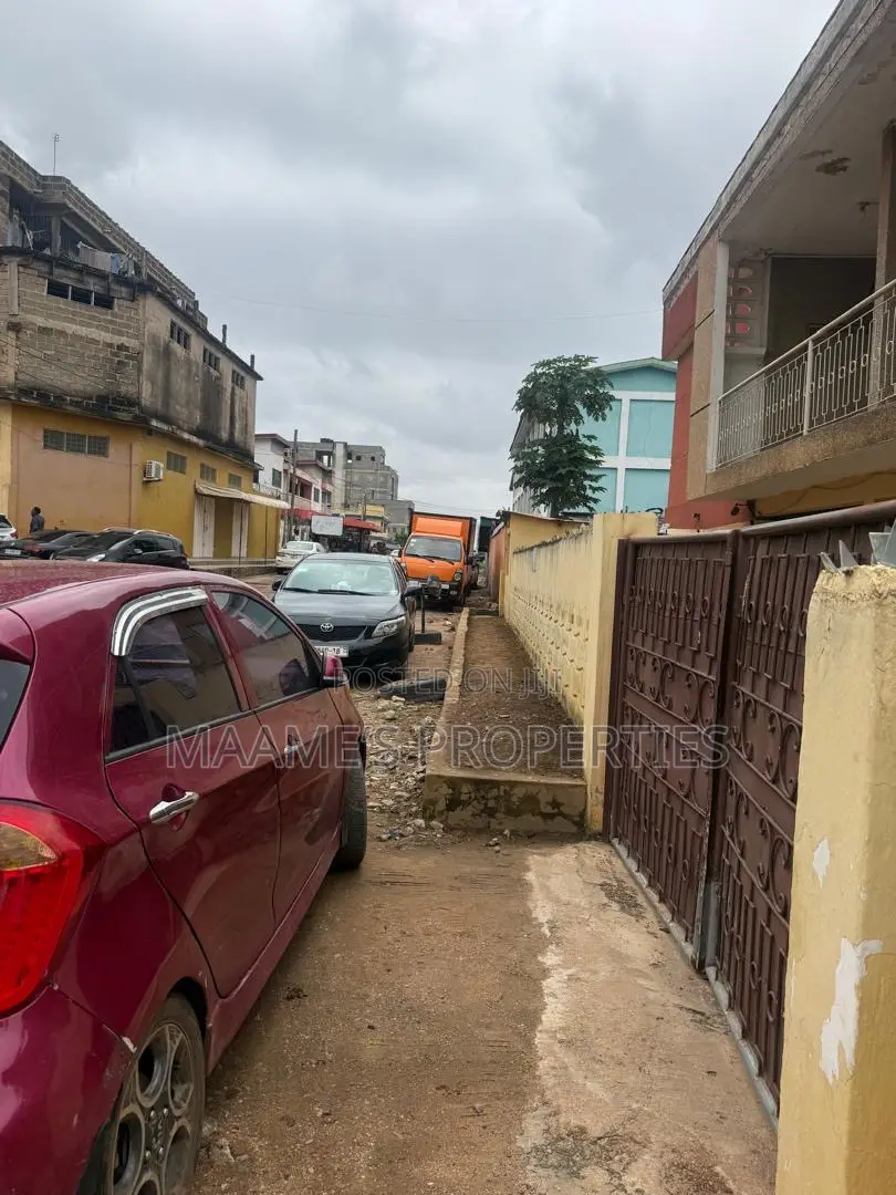 1 Plot Titled Freehold Land Forsale at Kaneshie, Prime Location