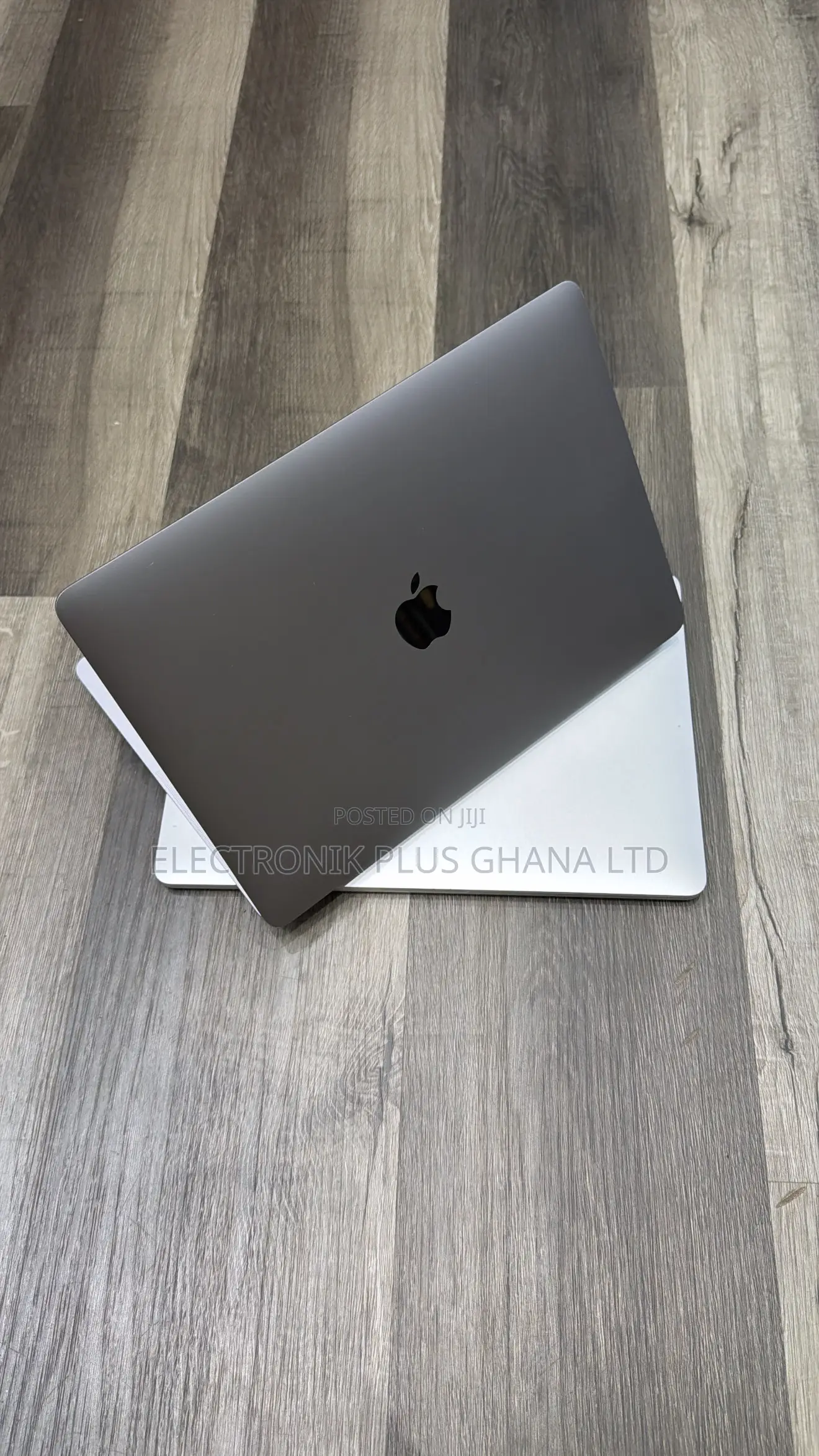 Laptop Apple MacBook Pro 2020 M1 16GB Apple M1 Pro SSD 512GB