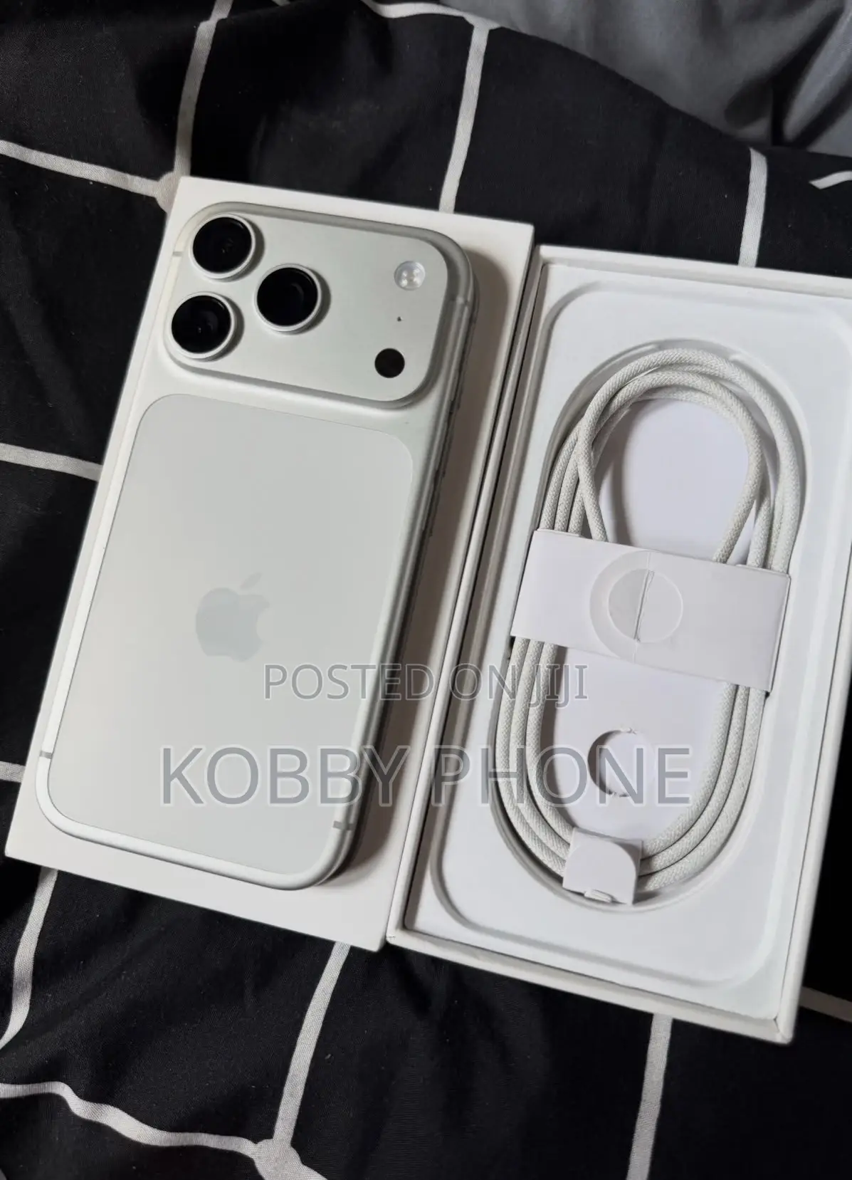 Apple iPhone 17 Pro Max 256 GB Silver