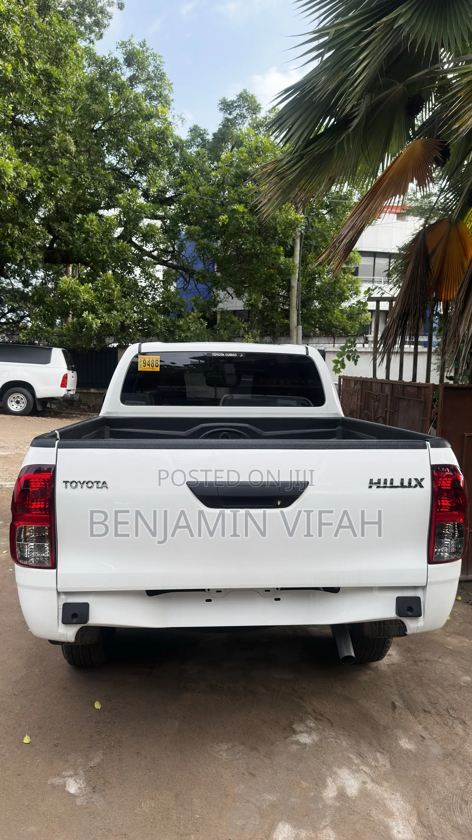 New Toyota Hilux 2025 White