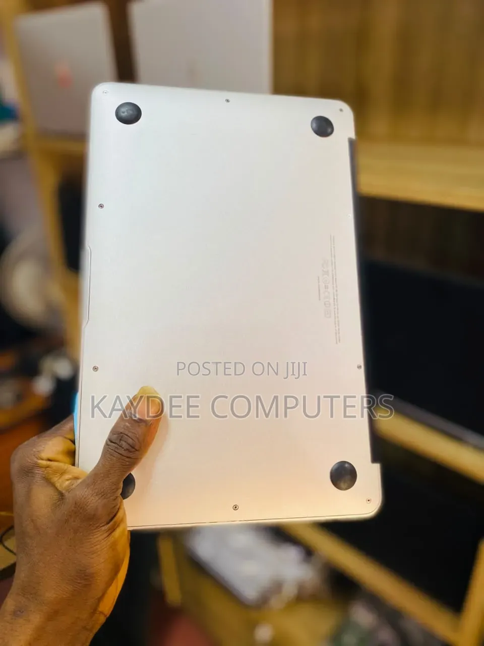 Laptop Apple MacBook Air 2010 4GB Intel Core 2 Duo SSD 60GB