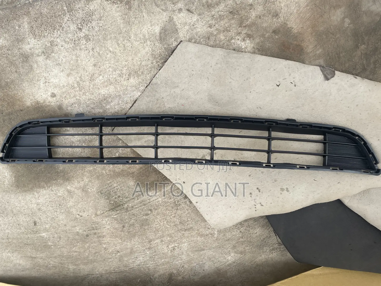2017-2019 Sportage Front Bumper Lower Grille