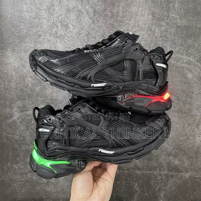 Led Balenciaga Runner