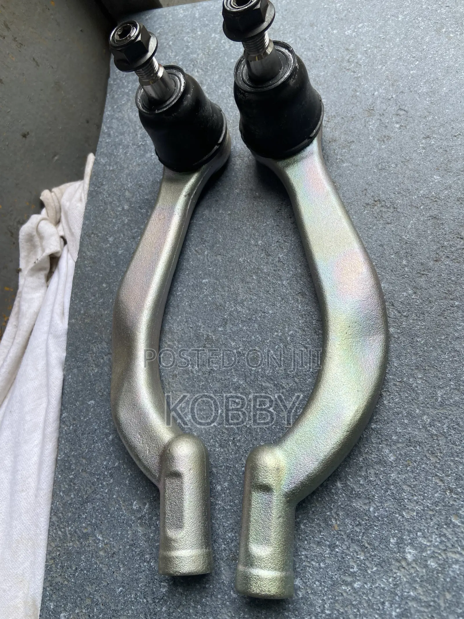 Nissan Rogue 2020-2021,2022,2023,2024,2025 Tie Rod Ends