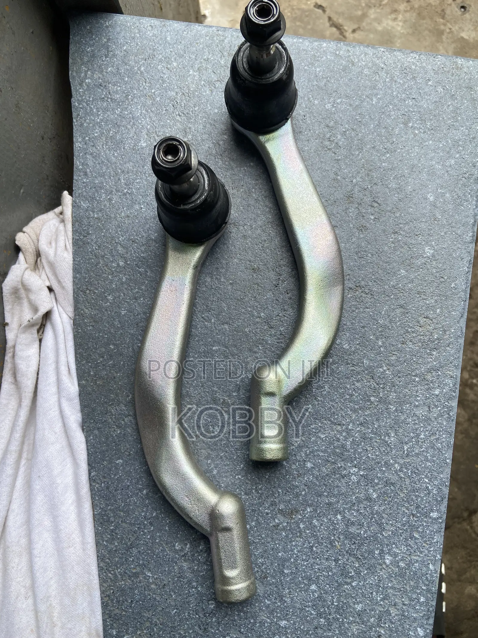 Nissan Rogue 2020-2021,2022,2023,2024,2025 Tie Rod Ends