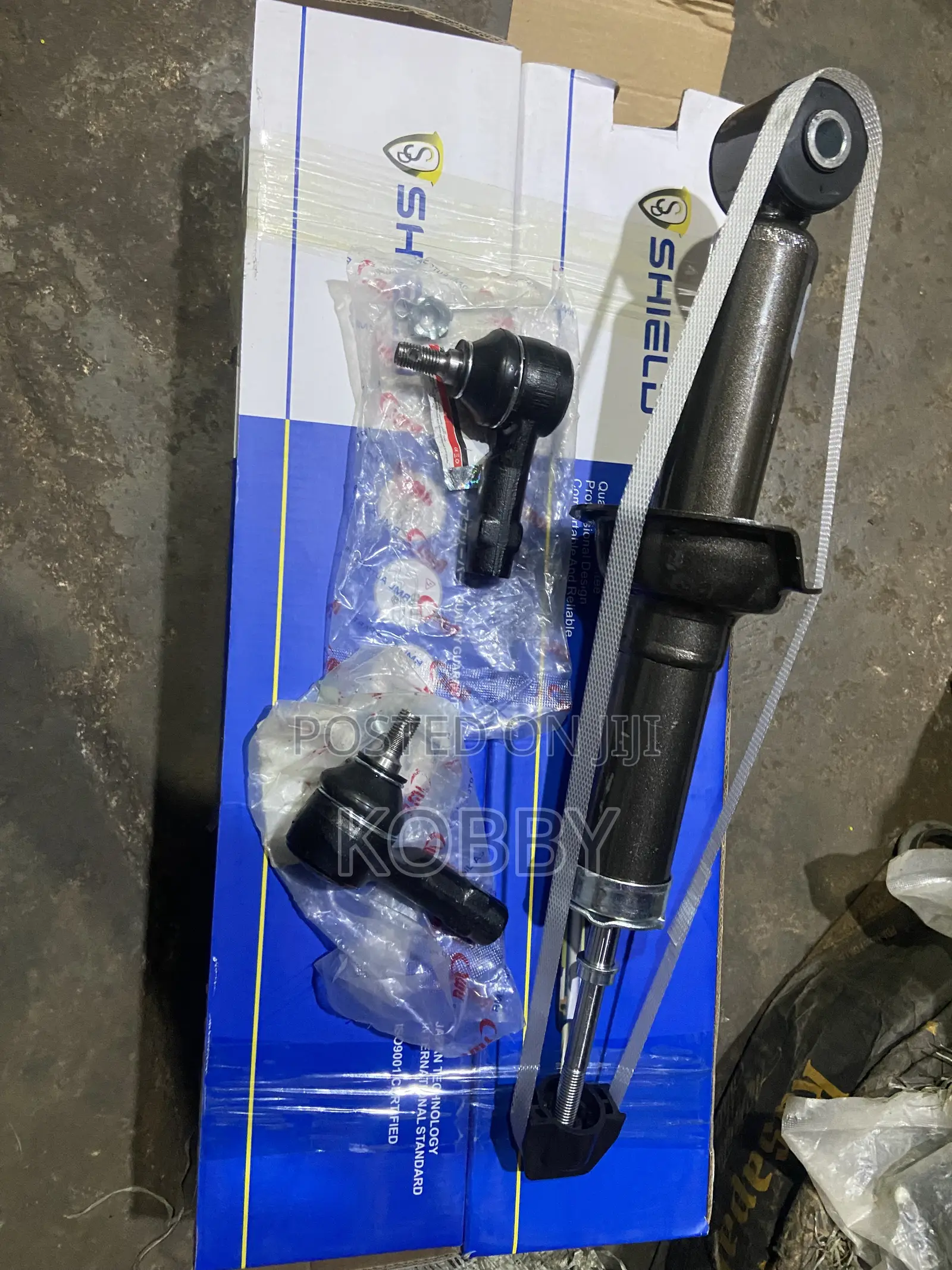 Mitsubishi Outlander 2012-2013,2014,2015,2016,2017,2018 Back Shocks