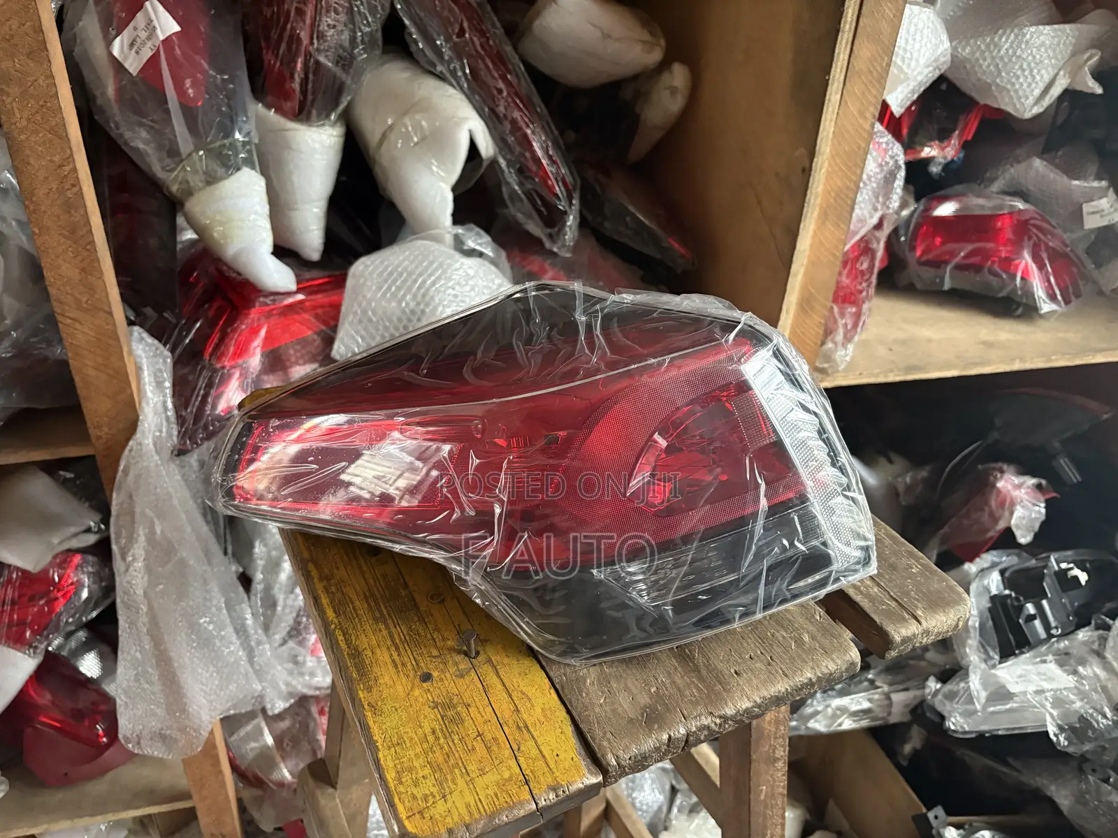 Toyota Rav4 2016,2017,2018 Taillight Led or Normal
