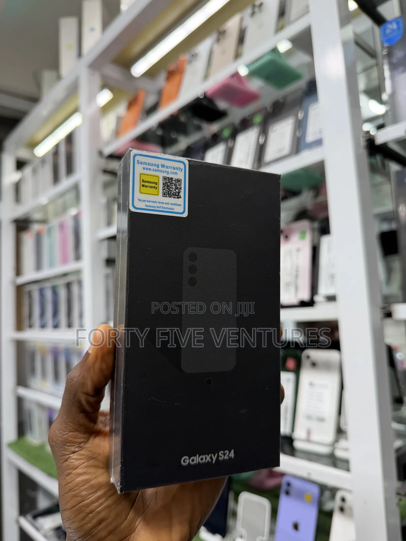 New Samsung Galaxy S24 128 GB Yellow
