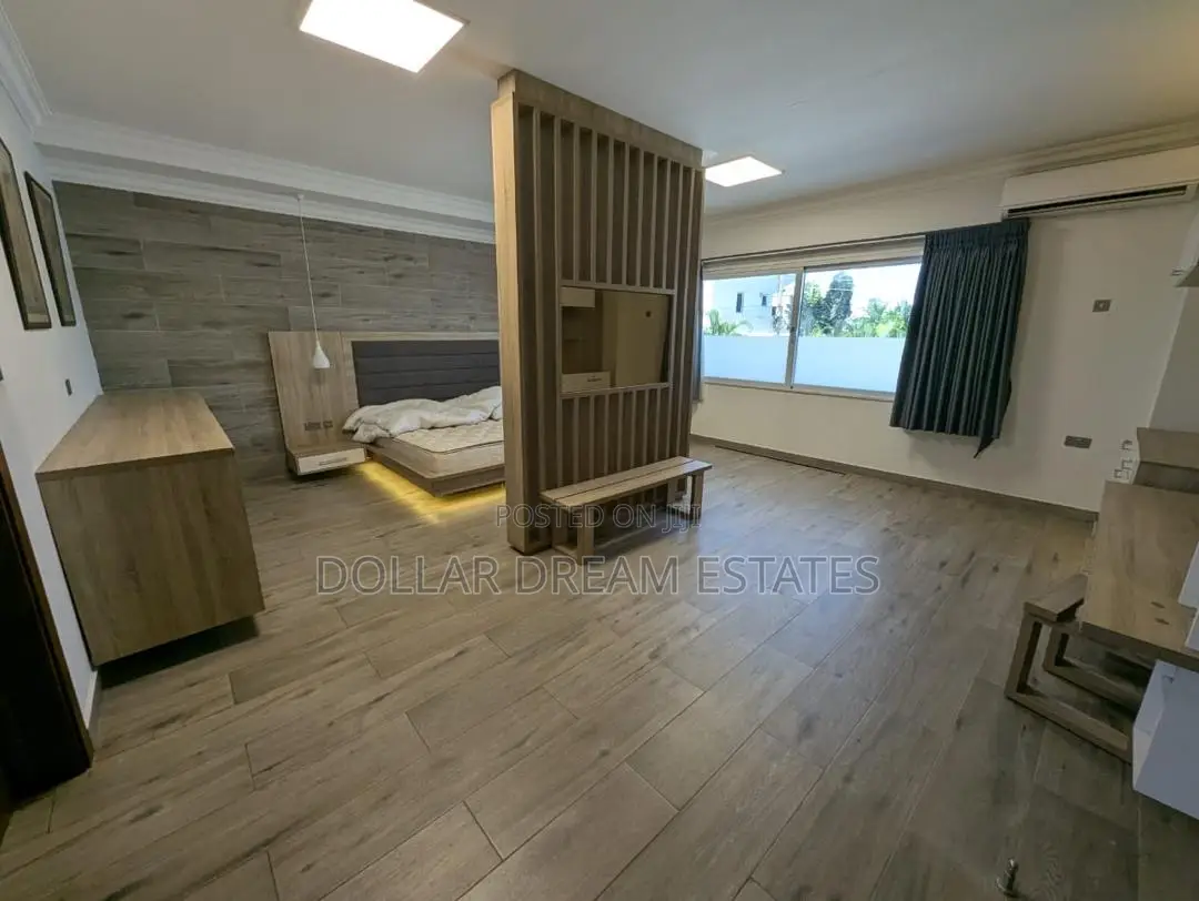 6bdrm Mansion in Airport Residential Area for sale