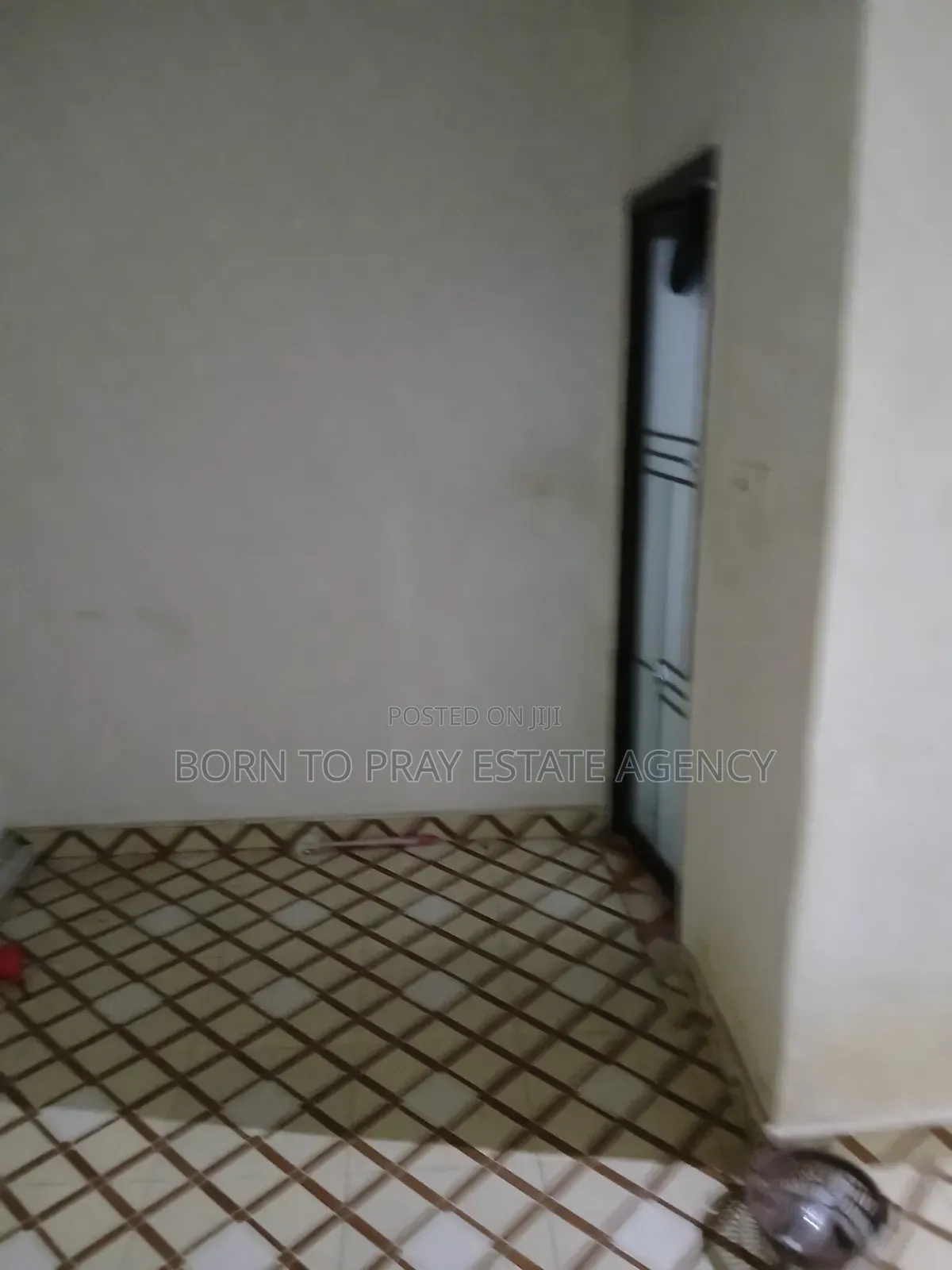 2bdrm Apartment in Born To Pray Estate, Ejisu-Juaben Municipal for rent