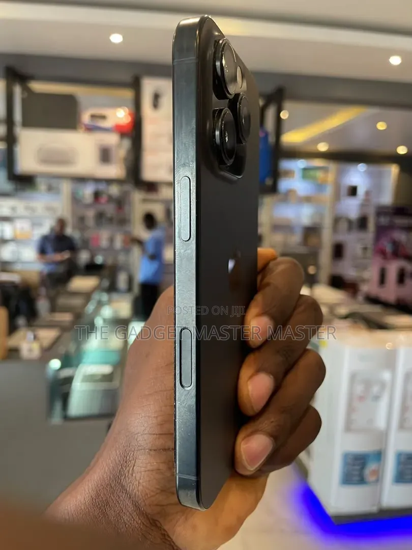Apple iPhone 16 Pro 256 GB Black
