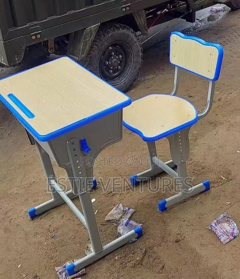 Children's Study Table And Chair