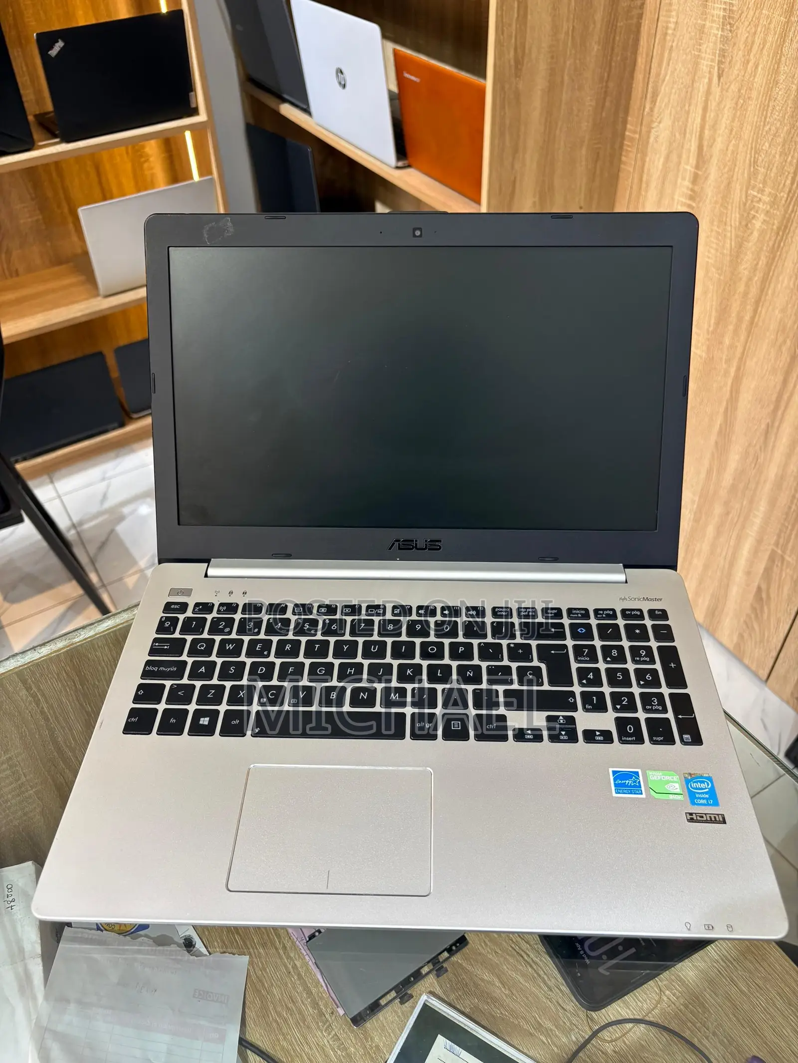 Laptop Asus A42DE 8GB Intel Core i7 HDD 500GB