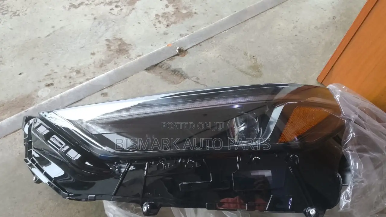 Toyota Highlander Grand 2024 2025 2026 Headlight