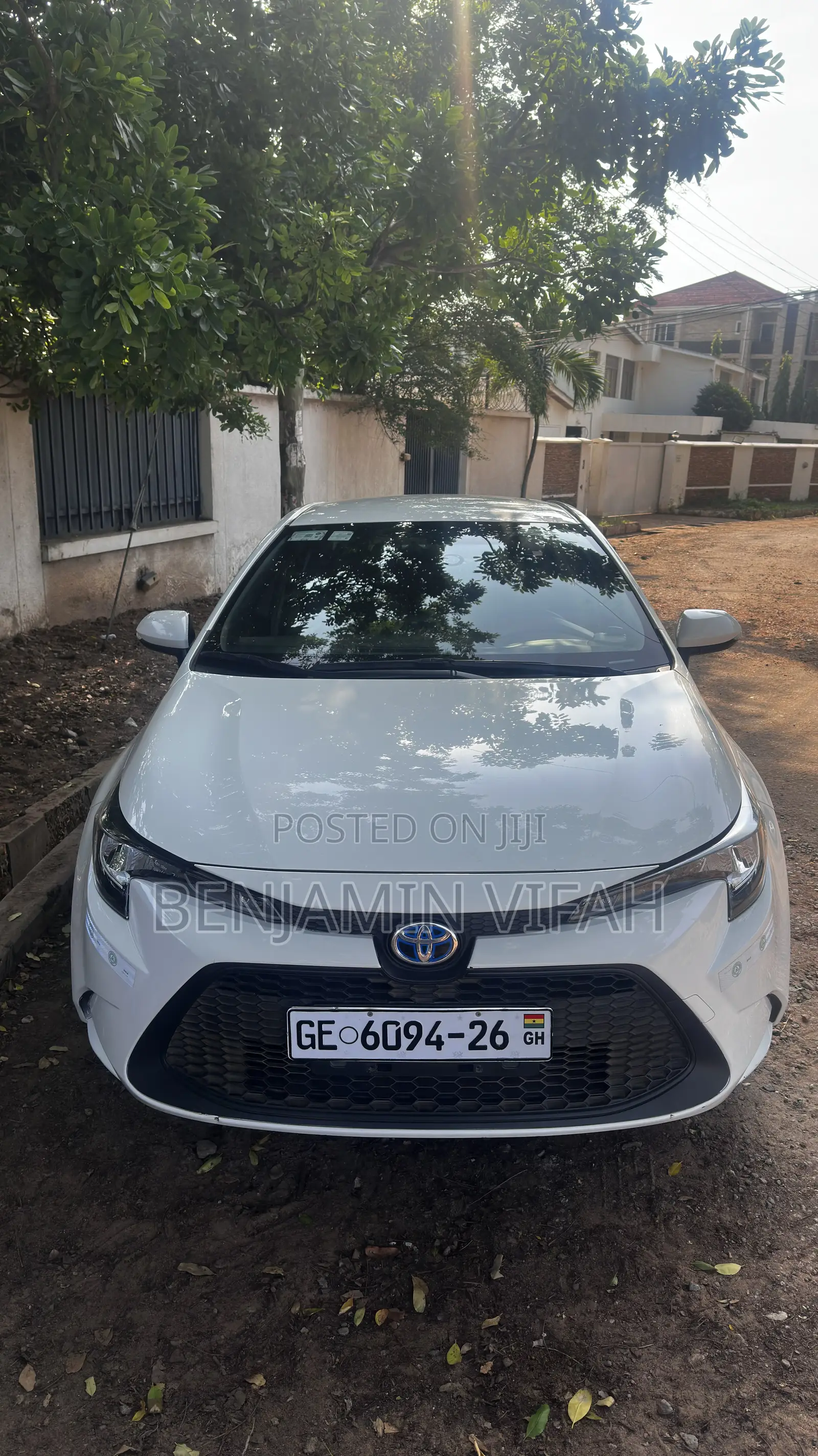 Toyota Corolla 2025 White