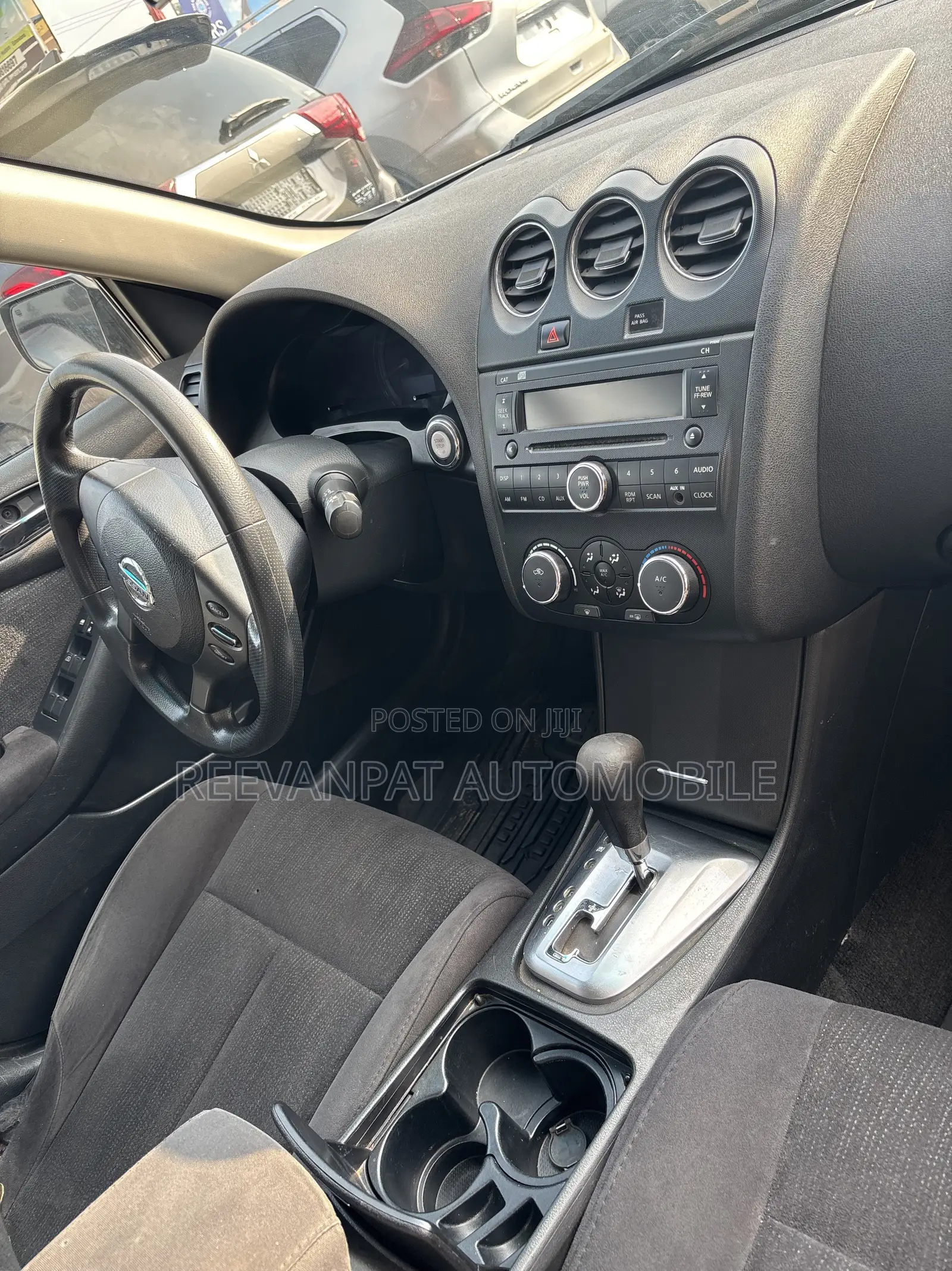 Nissan Altima 2012 Silver