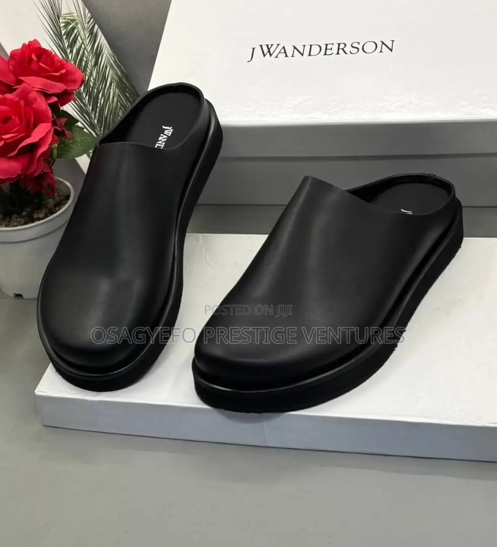Luxury Black Leather Jw Anderson Clogs