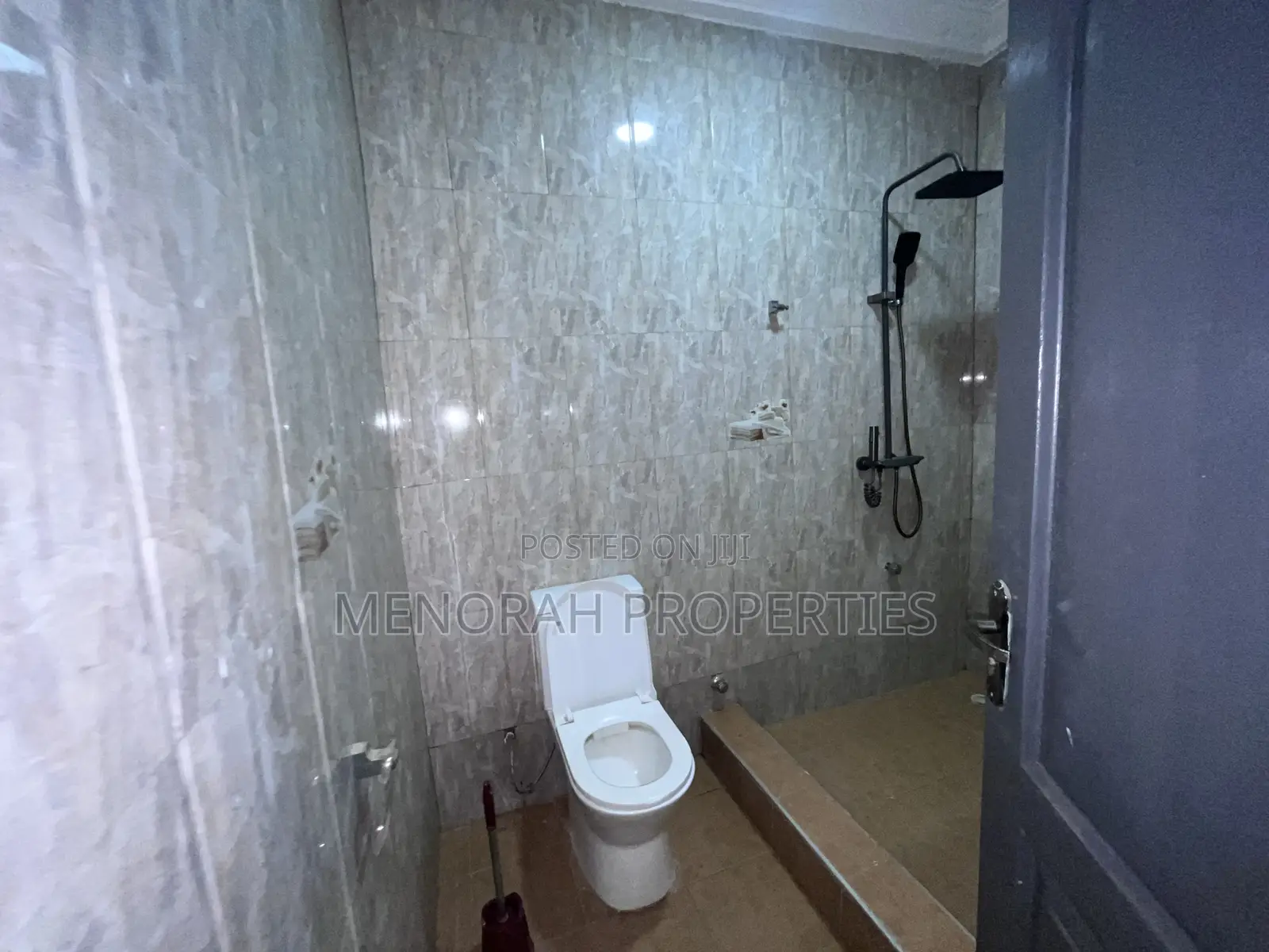 2bdrm Apartment in Adenta Amrahia for rent