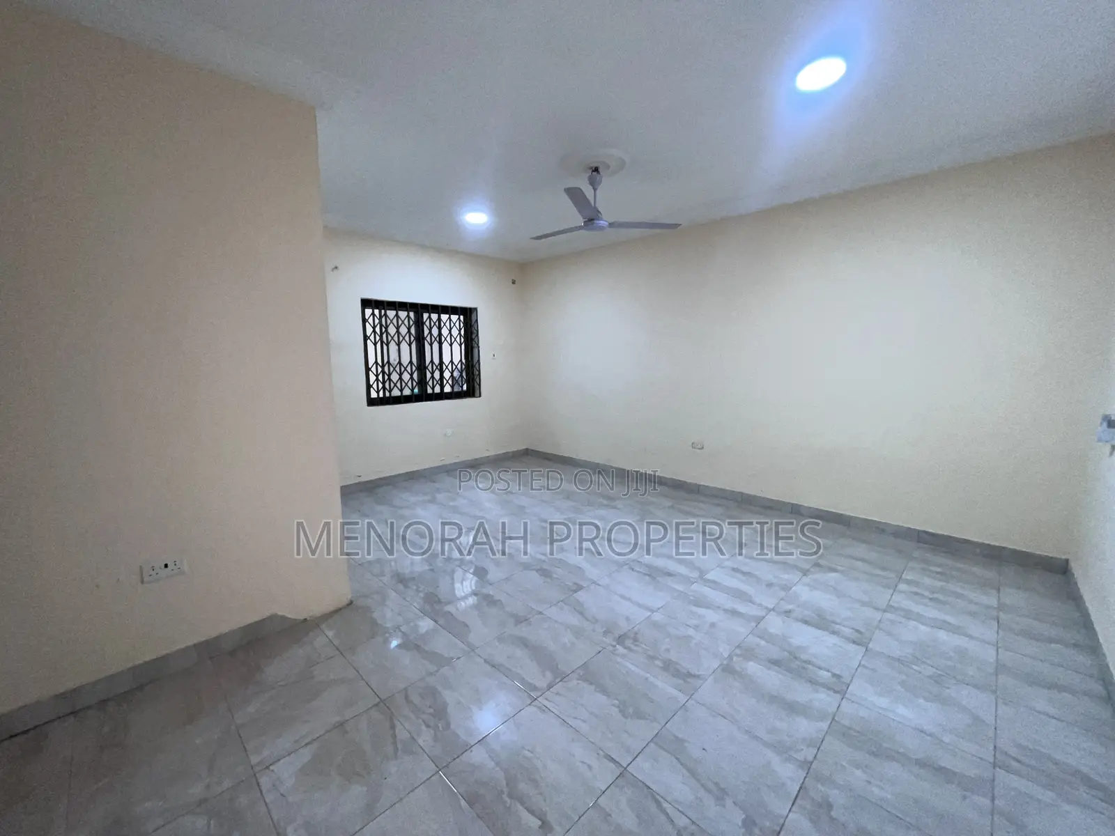 2bdrm Apartment in Adenta Amrahia for rent