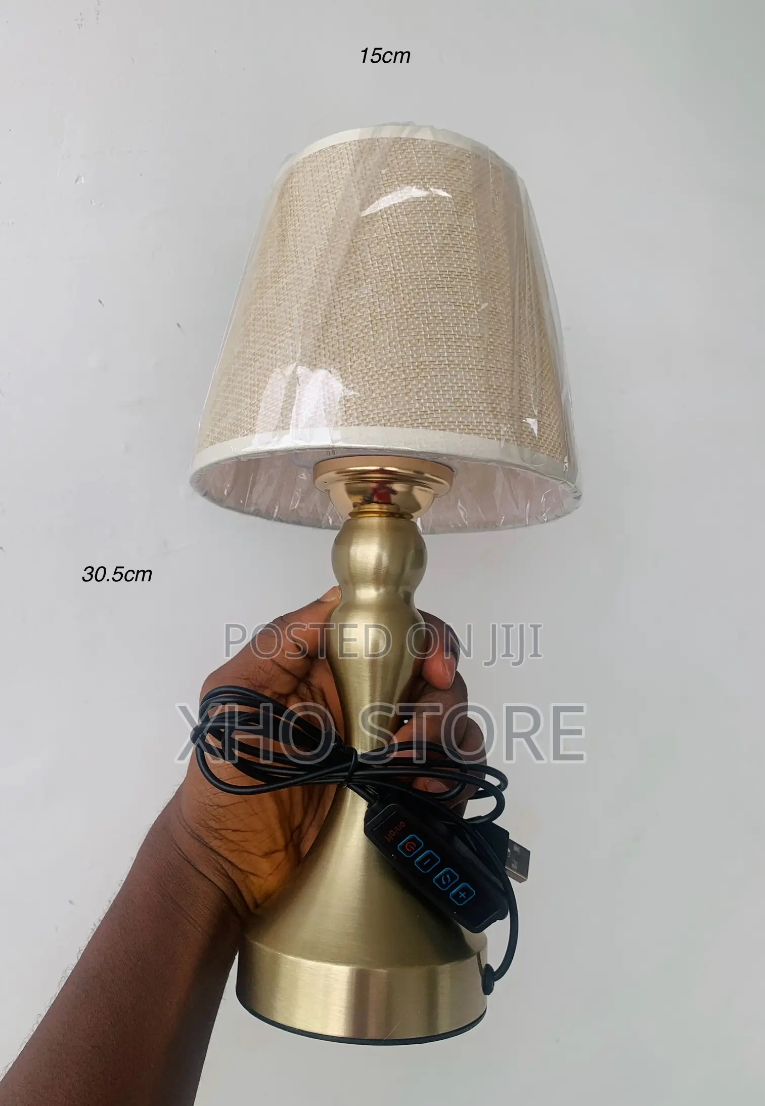 Luxury Minimalist Metal Table Desk Lamp 3 Color Temperature Plug-In