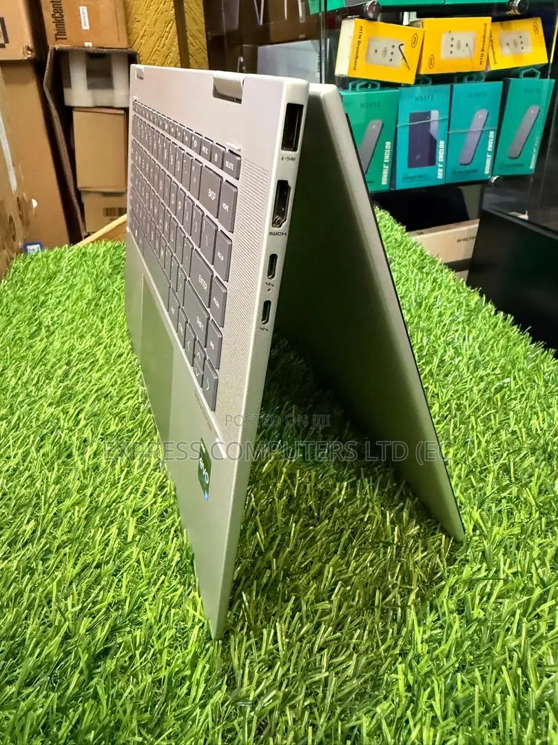 Laptop HP Envy 15-ep0xxx 16GB Intel Core i7 SSD 512GB