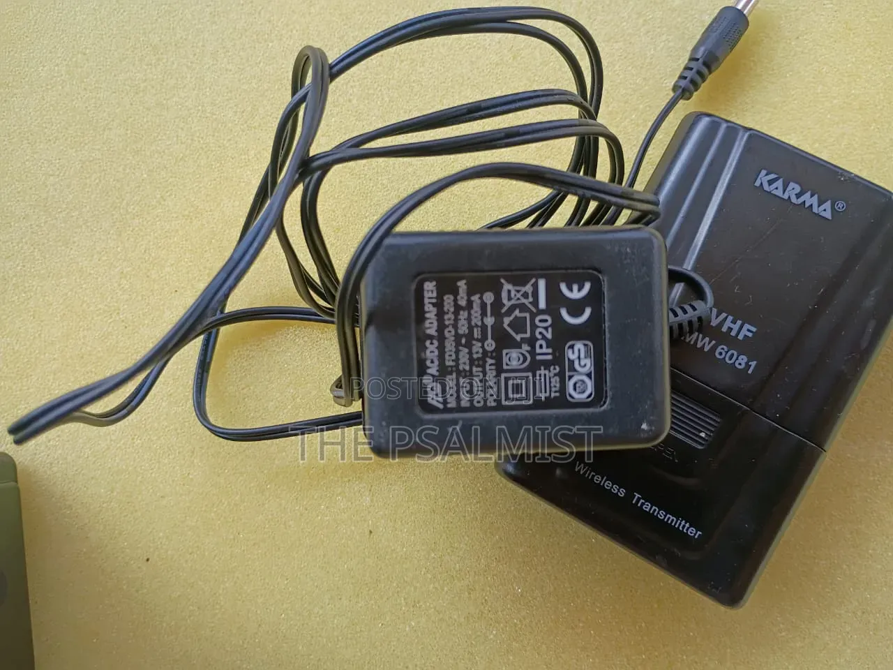 Karma We 6082 Lapel Cordless Microphone