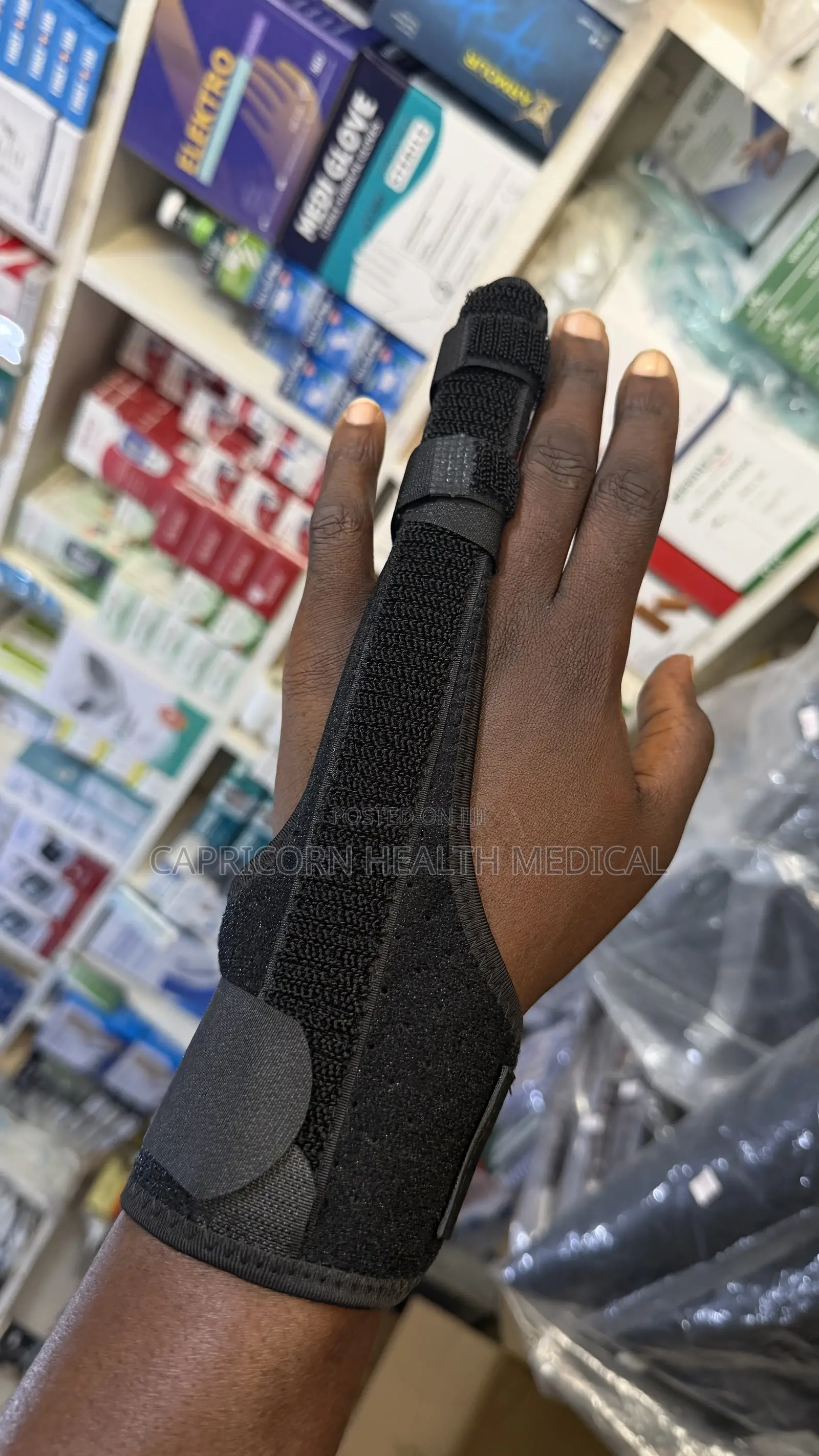 Fingers (Index, Middle, Ring, Little) and Wrist Support Brace