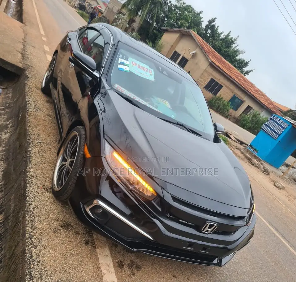 Honda Civic Touring 4dr Sedan (1.5L 4cyl) 2017 Black