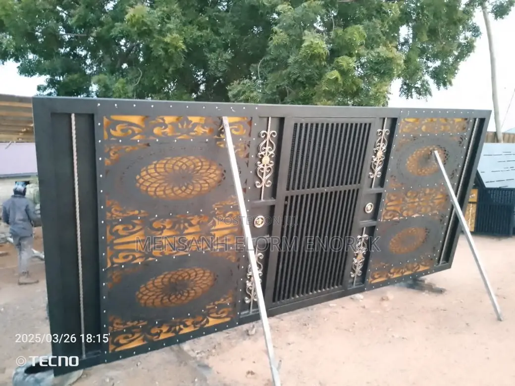 Metal Gate Welder
