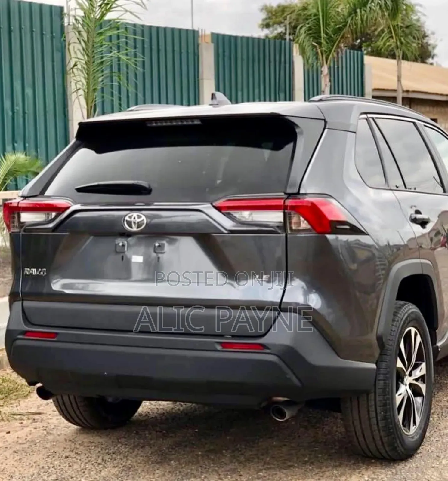 Toyota RAV4 LE 2021 Gray