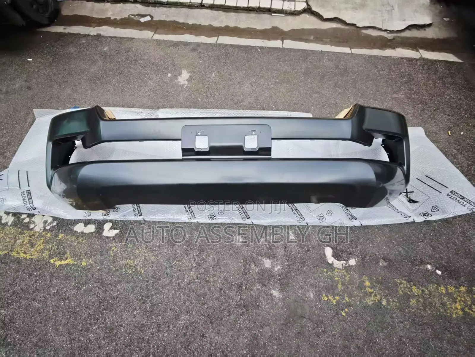 Toyota Land Cruiser Front Bumper 2016-2021