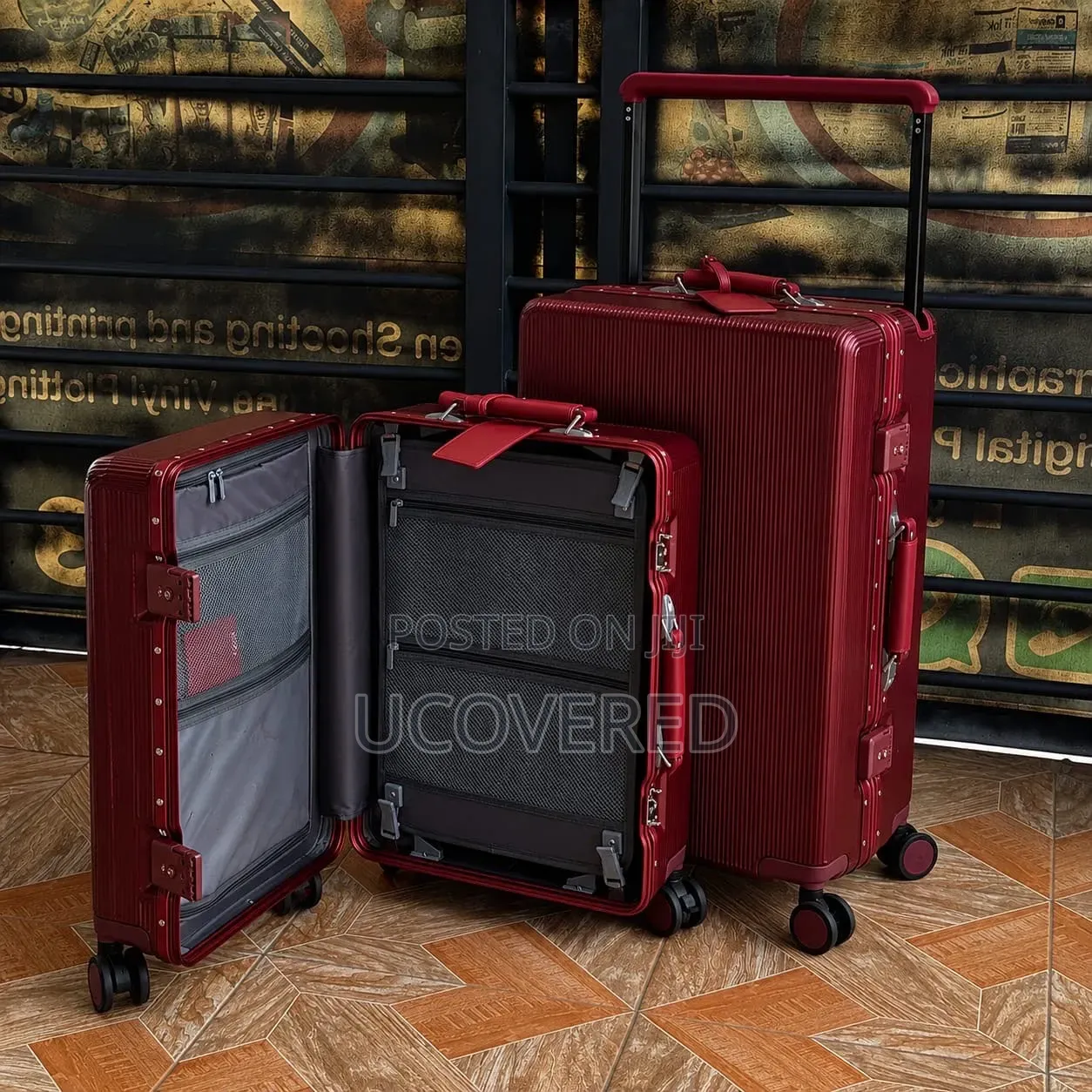 Luggage Set Features a Distinctive Aluminum Frame, Wide Pull Handles