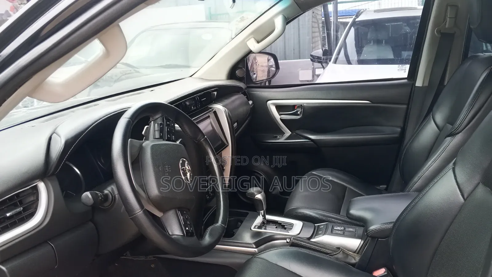 Toyota Fortuner 2019 Black