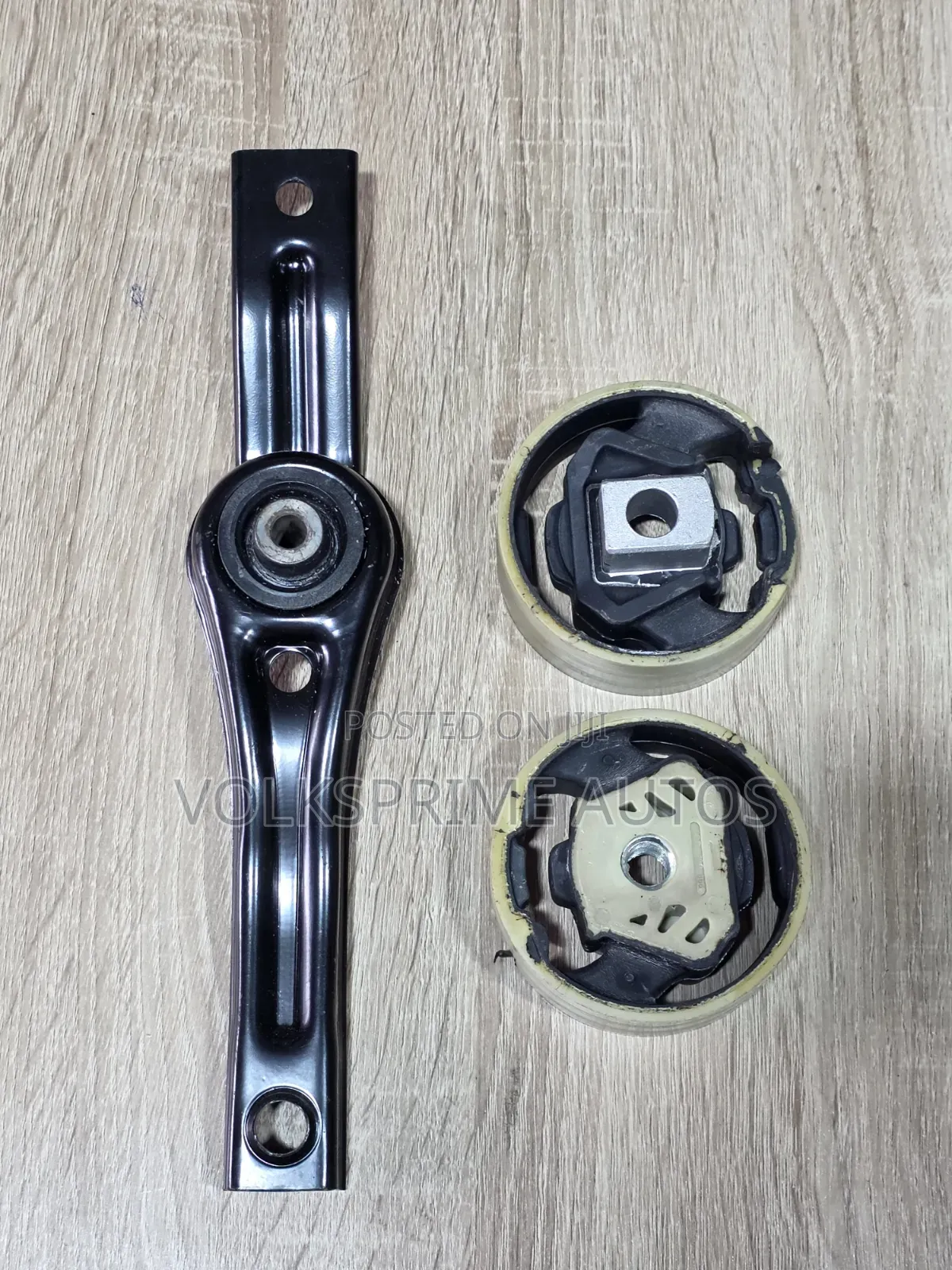 Subframe Bushing Fits Volkswagen Golf7, Passat B8, Atlas.