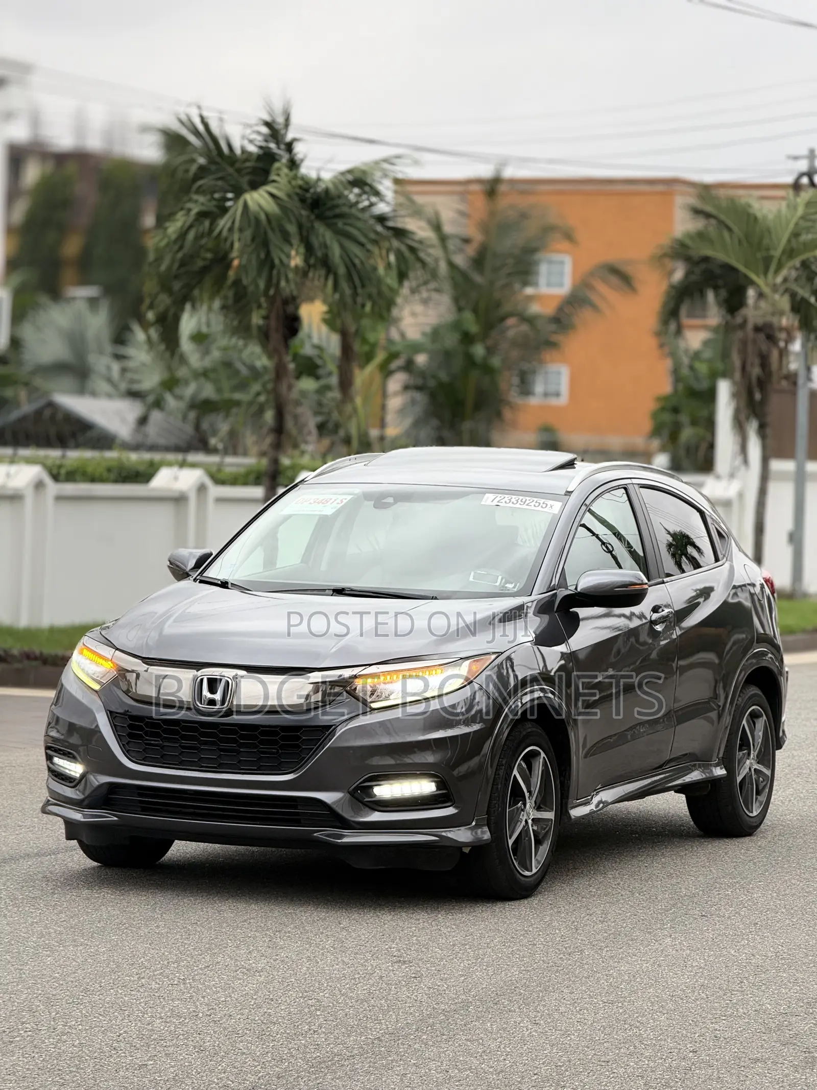 Honda HR-V Touring AWD 2019 Silver